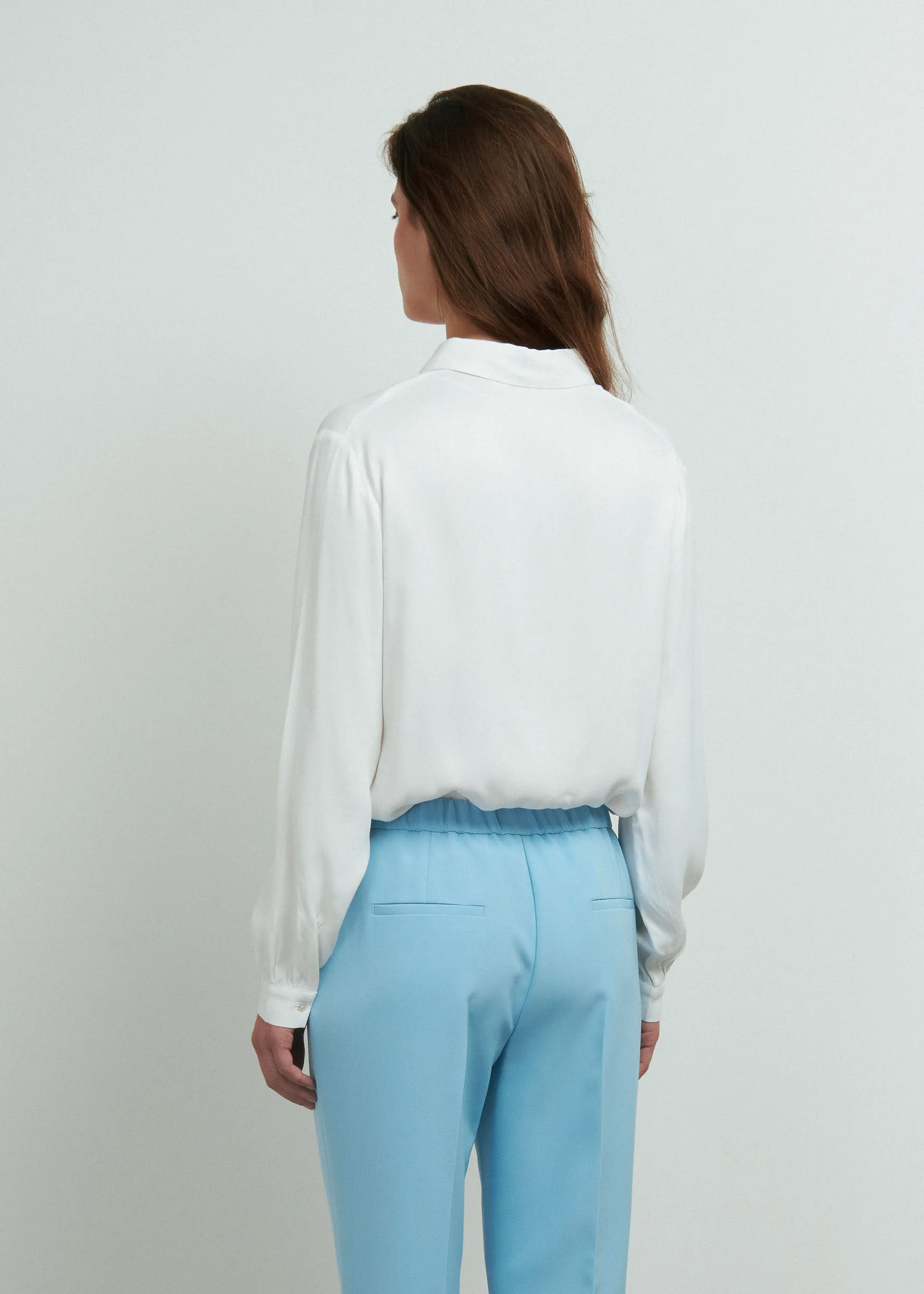 Blusa tinta unita