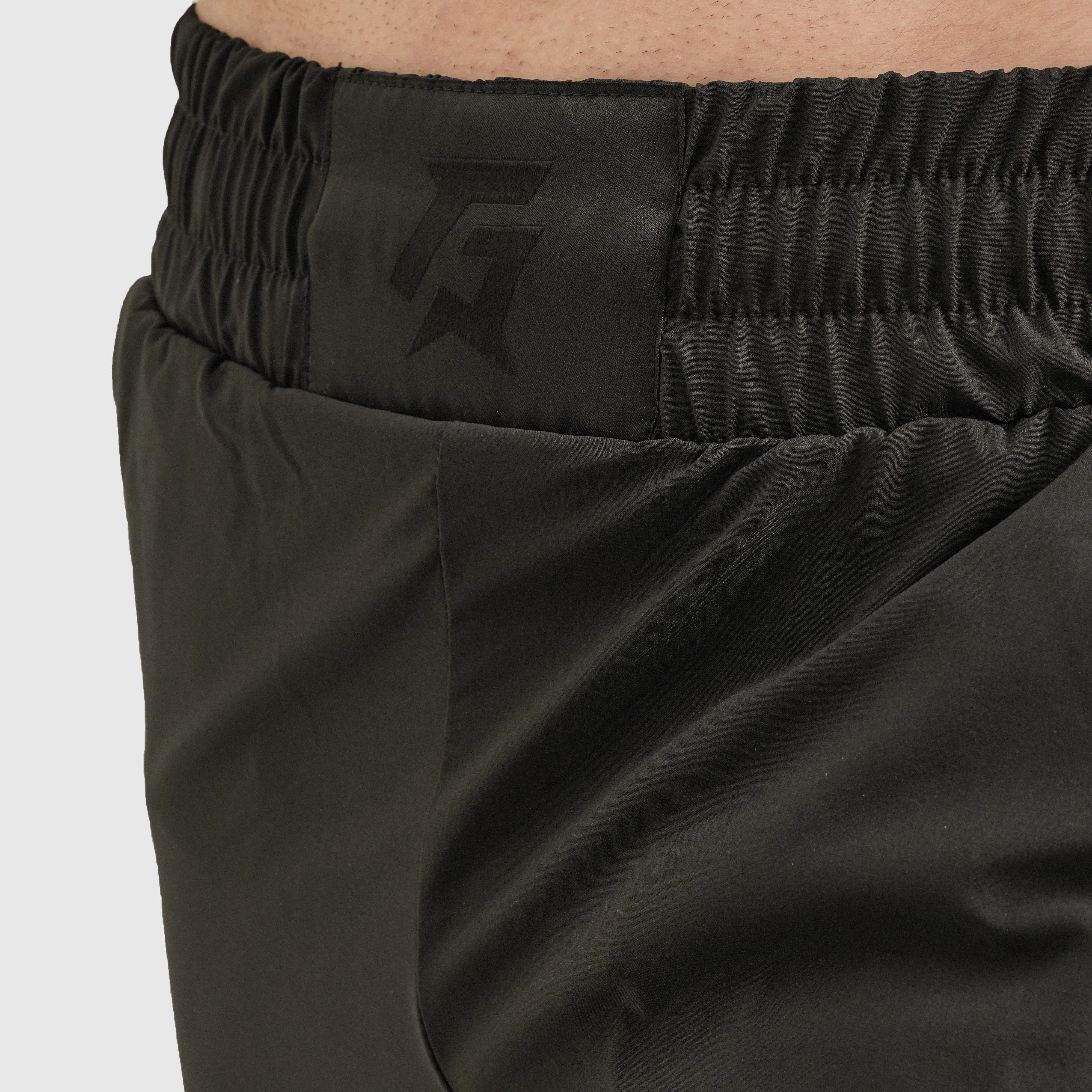 Ray Shorts (Black)