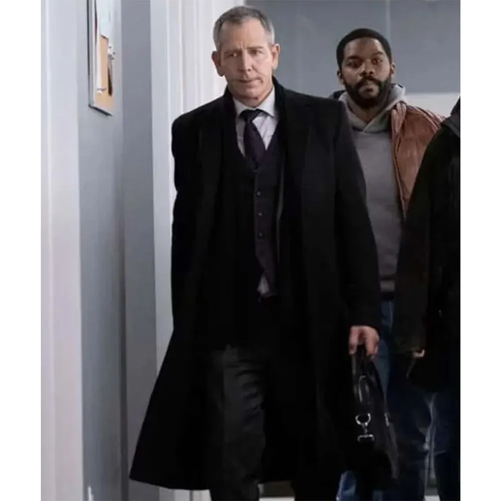 To Catch a Killer Ben Mendelsohn Coat