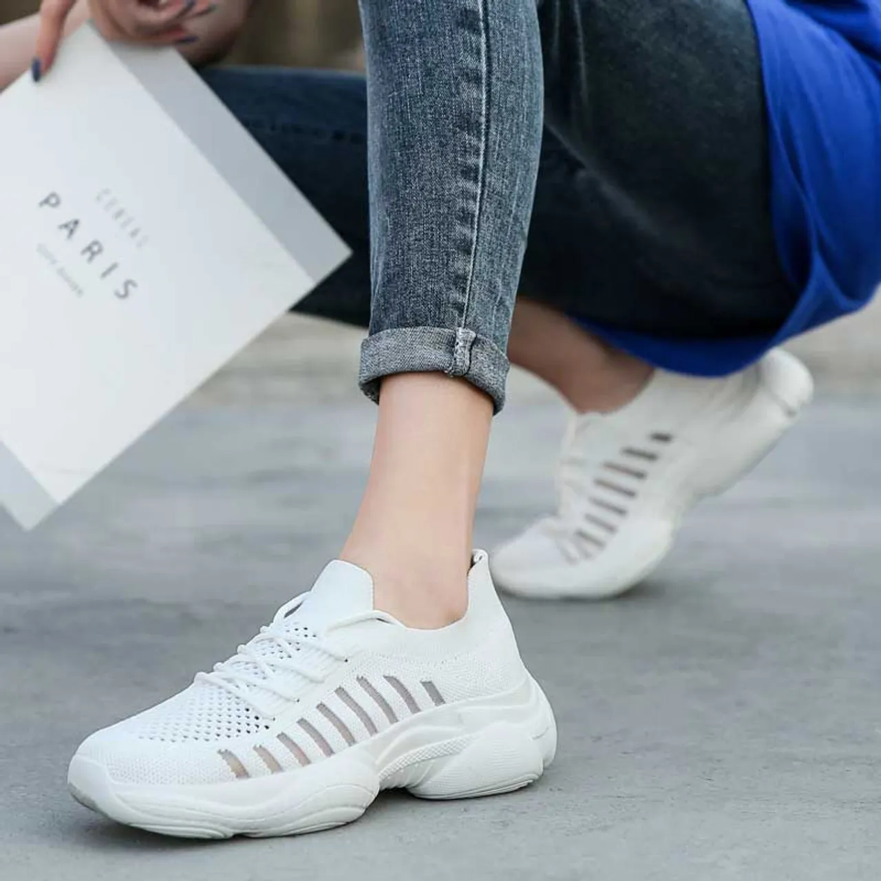 White flyknit stripe hollow lace shoe sneaker