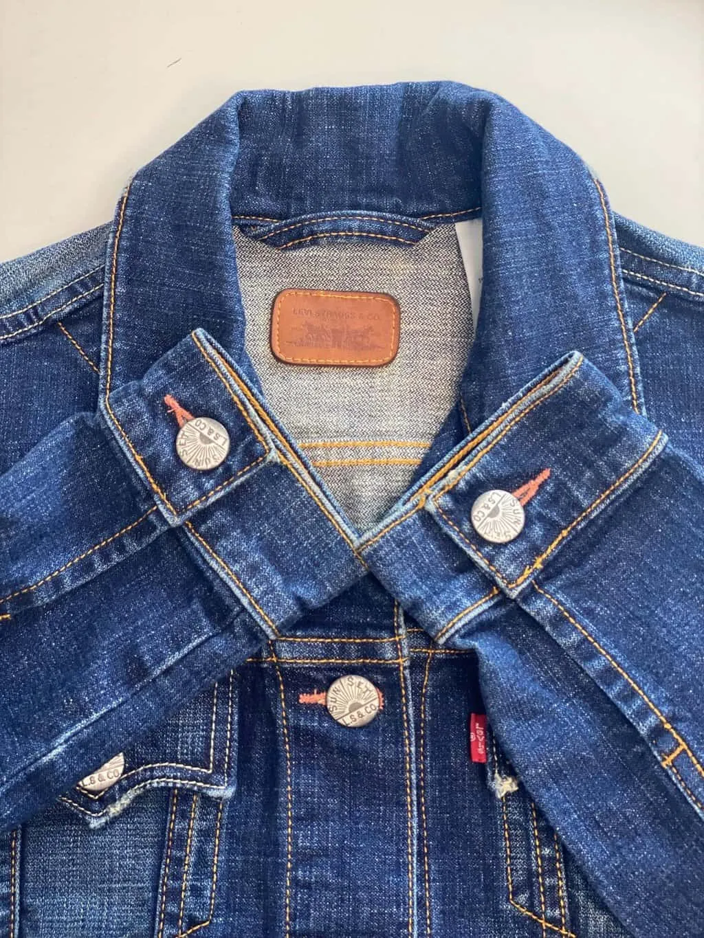 Women’s Levis sunset trucker jacket in indigo blue – XS / Small