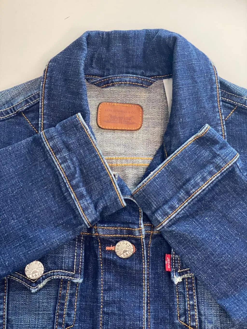 Women’s Levis sunset trucker jacket in indigo blue – XS / Small